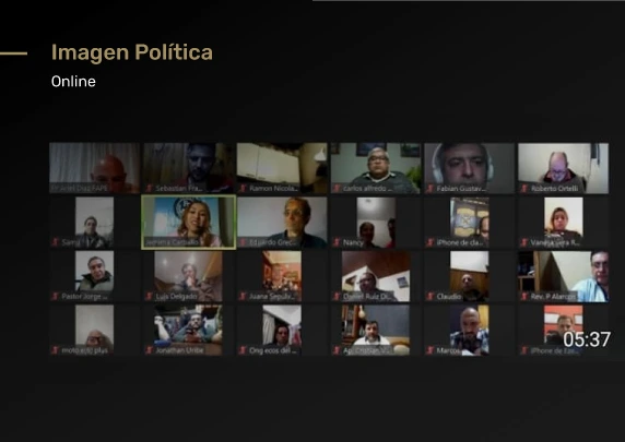 Enseñamos y acompañamos a profesionales